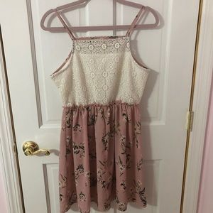 *NWOT* Xhilaration Lace Top Dress w/ Floral Bottom